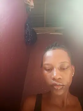 Snapshot of Petite_li chatting on February 25, 2026, 5:07 am Petite li online show from February 25, 2026, 5:07 am