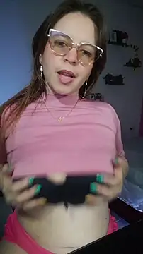 lorenitabella online show from January 17, 2026, 9:46 am