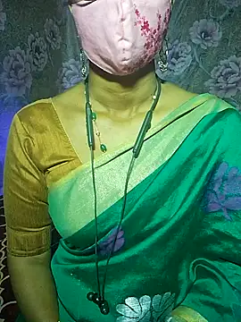 Snapshot of XBHUUME chatting on January 23, 2025, 5:31 pm XBHUUME online show from January 23, 2025, 5:31 pm