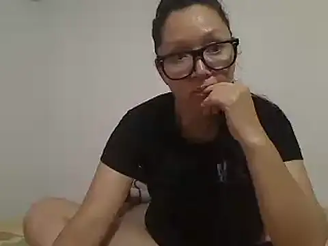 Sharomlove online show from February 14, 2025, 2:39 am