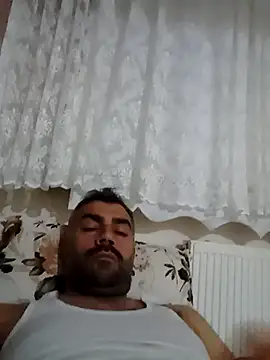 Snapshot of kevgir08 chatting on October 16, 2025, 4:10 am kevgir08 online show from October 16, 2025, 4:10 am