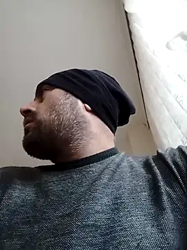 Snapshot of kevgir08 chatting on February 11, 2025, 10:03 am kevgir08 online show from February 11, 2025, 10:03 am