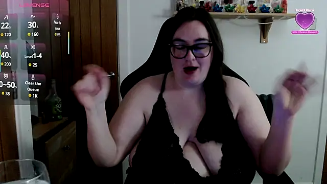 Snapshot of Rebecca_Summer chatting on May 2, 2026, 7:19 pm Rebecca Summer online show from May 2, 2026, 7:19 pm