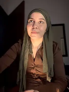 MatchedEyebrow online show from February 24, 2026, 10:10 pm