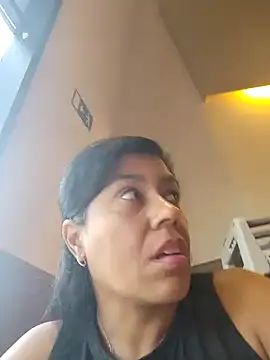 Snapshot of Molly_newman6 chatting on September 13, 2025, 7:30 am Molly newman6 online show from September 13, 2025, 7:30 am