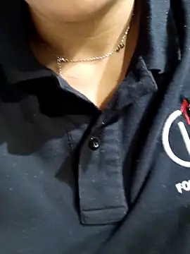 Snapshot of Molly_newman6 chatting on October 7, 2025, 1:56 pm Molly newman6 online show from October 7, 2025, 1:56 pm