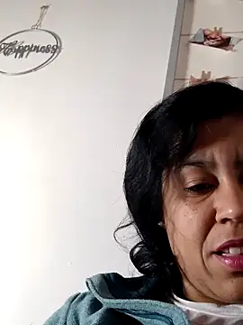 Snapshot of Molly_newman6 chatting on March 19, 2025, 3:52 am Molly newman6 online show from March 19, 2025, 3:52 am