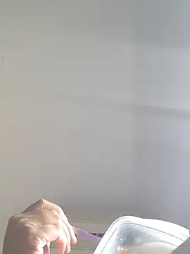 Molly newman6 online show from February 26, 2026, 12:16 pm