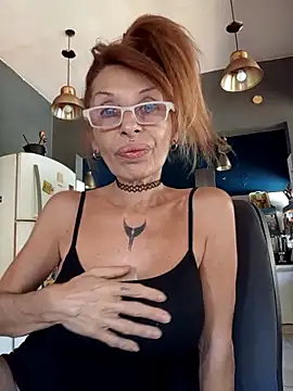 FrozenWaffle online show from February 10, 2026, 4:39 pm