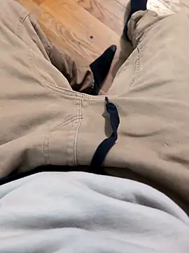 Snapshot of MrandMrsHaze chatting on November 23, 2025, 7:57 pm MrandMrsHaze online show from November 23, 2025, 7:57 pm