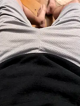 Snapshot of MrandMrsHaze chatting on November 23, 2025, 5:39 am MrandMrsHaze online show from November 23, 2025, 5:39 am