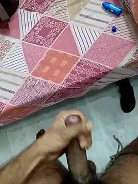 Snapshot of BiggDse chatting on March 10, 2025, 7:40 pm BiggDse online show from March 10, 2025, 7:40 pm