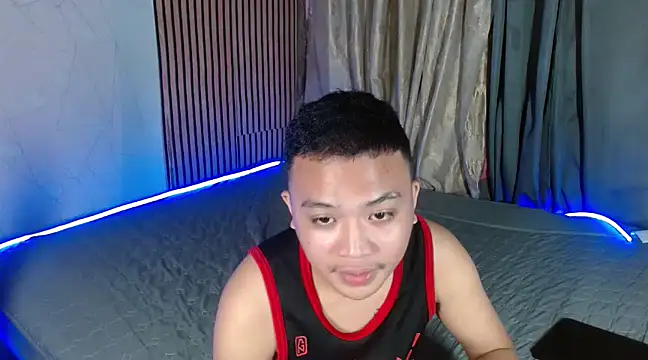 xsweetasian69x online show from January 26, 2025, 12:11 pm