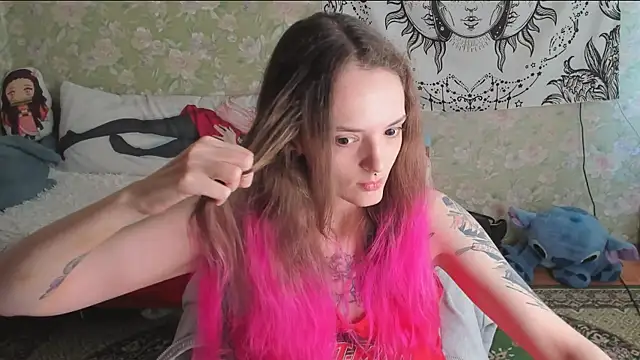Cutie Adelia online show from August 1, 2026, 9:40 am