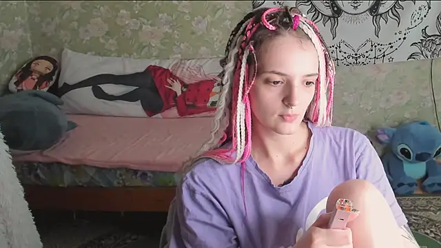 Cutie Adelia online show from June 27, 2026, 7:58 am