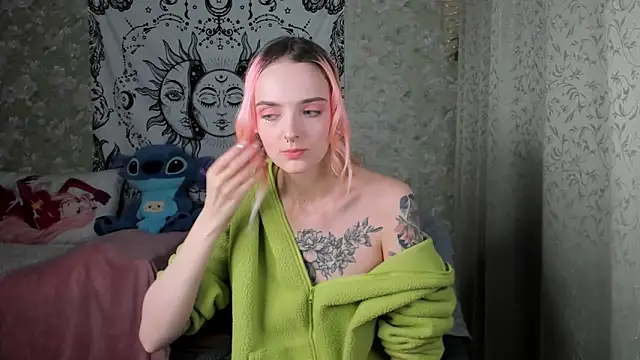 Cutie Adelia online show from February 11, 2025, 12:58 pm