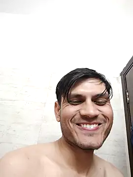 Snapshot of alex78265 chatting on November 8, 2025, 8:07 am alex78265 online show from November 8, 2025, 8:07 am