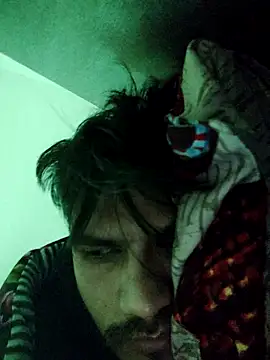 Snapshot of alex78265 chatting on December 2, 2025, 3:19 am alex78265 online show from December 2, 2025, 3:19 am