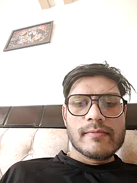 Snapshot of alex78265 chatting on November 15, 2025, 8:29 am alex78265 online show from November 15, 2025, 8:29 am