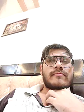 Snapshot of alex78265 chatting on December 1, 2025, 1:56 pm alex78265 online show from December 1, 2025, 1:56 pm