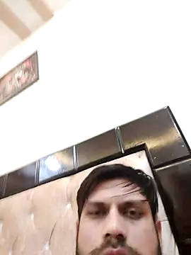 Snapshot of alex78265 chatting on December 5, 2025, 7:34 pm alex78265 online show from December 5, 2025, 7:34 pm