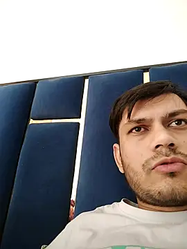 alex78265 online show from April 19, 2026, 3:40 am