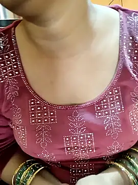 Diya 143 online show from November 18, 2025, 7:00 am