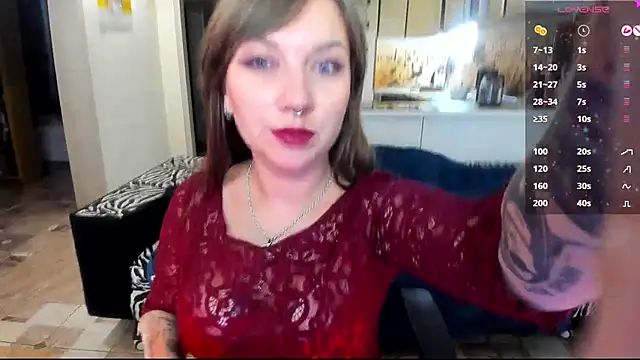 StacyTigerr online show from November 15, 2025, 4:00 pm