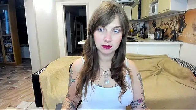 Snapshot of StacyTigerr chatting on October 11, 2025, 9:54 am StacyTigerr online show from October 11, 2025, 9:54 am