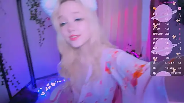 Snapshot of IrmaBell chatting on February 28, 2025, 7:05 am IrmaBell online show from February 28, 2025, 7:05 am