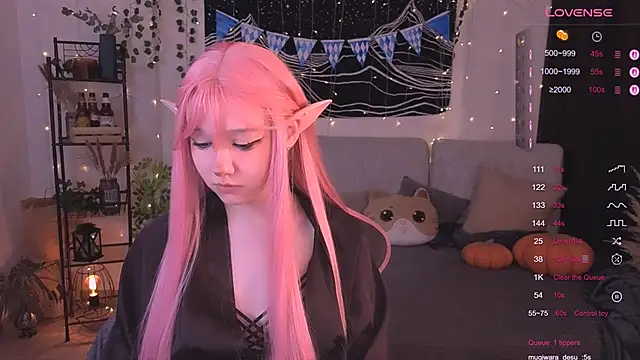 Snapshot of IrmaBell chatting on October 19, 2025, 9:39 pm IrmaBell online show from October 19, 2025, 9:39 pm