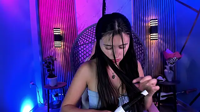 brenda moris01 online show from May 21, 2026, 9:12 pm