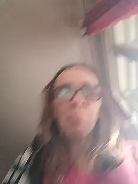 Snapshot of Dettybitch40 chatting on November 11, 2025, 2:12 pm Dettybitch40 online show from November 11, 2025, 2:12 pm