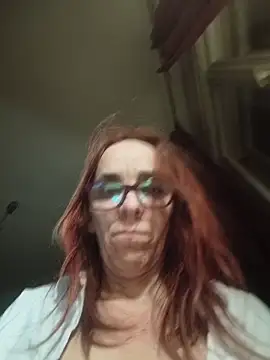 Dettybitch40 online show from March 19, 2026, 7:25 pm