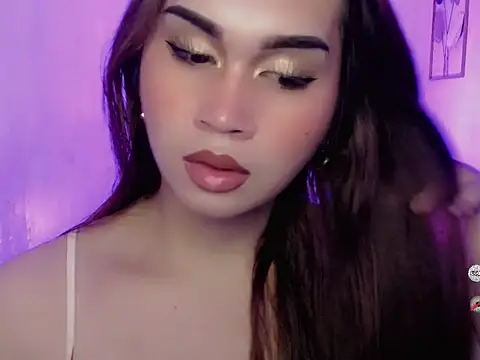 Snapshot of AlodiaOfCums chatting on September 23, 2025, 4:03 pm AlodiaOfCums online show from September 23, 2025, 4:03 pm