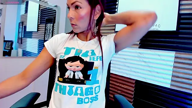 HannaPetit online show from April 18, 2026, 7:18 pm