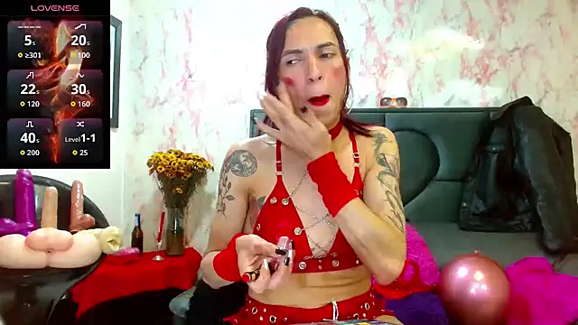 Snapshot of VanessaWolf chatting on December 2, 2025, 12:29 pm VanessaWolf online show from December 2, 2025, 12:29 pm