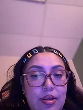 nativepumpkin95 online show from April 8, 2026, 10:06 am