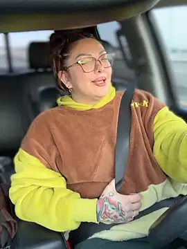 nativepumpkin95 online show from March 14, 2026, 11:44 pm