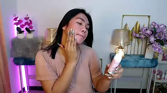 Snapshot of Asian_flabby chatting on January 16, 2025, 9:19 pm Asian flabby online show from January 16, 2025, 9:19 pm