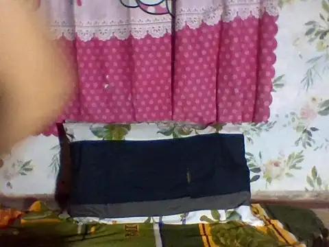 Snapshot of supertightkitty chatting on December 4, 2025, 12:09 am supertightkitty online show from December 4, 2025, 12:09 am