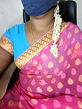 Snapshot of Tamil-hotwife chatting on November 26, 2025, 5:35 pm Tamil-hotwife online show from November 26, 2025, 5:35 pm