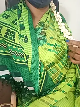 Snapshot of Tamil-hotwife chatting on December 13, 2025, 8:04 pm Tamil-hotwife online show from December 13, 2025, 8:04 pm