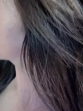 Snapshot of Fiona_Kent_ chatting on March 8, 2025, 11:49 pm Fiona Kent online show from March 8, 2025, 11:49 pm