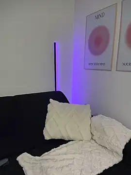 Sara mocca  online show from February 24, 2026, 7:26 pm