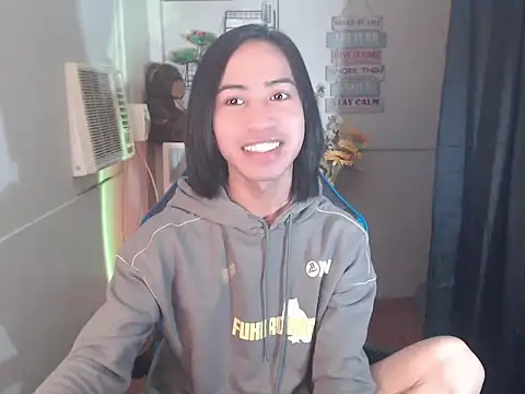 Lemonadexxx online show from November 29, 2025, 9:42 am