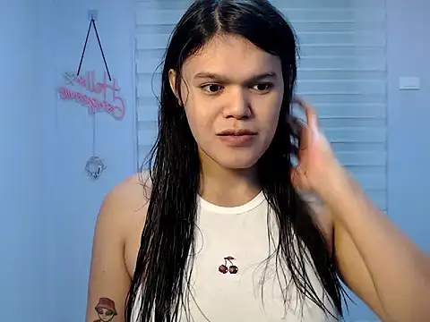 Snapshot of Miss_Ivanawolf chatting on May 19, 2026, 12:12 pm Miss Ivanawolf online show from May 19, 2026, 12:12 pm
