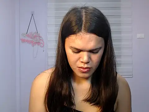 Snapshot of Miss_Ivanawolf chatting on November 18, 2025, 12:19 pm Miss Ivanawolf online show from November 18, 2025, 12:19 pm