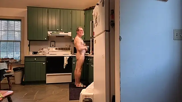 Snapshot of CDforU chatting on October 15, 2025, 11:18 am CDforU online show from October 15, 2025, 11:18 am