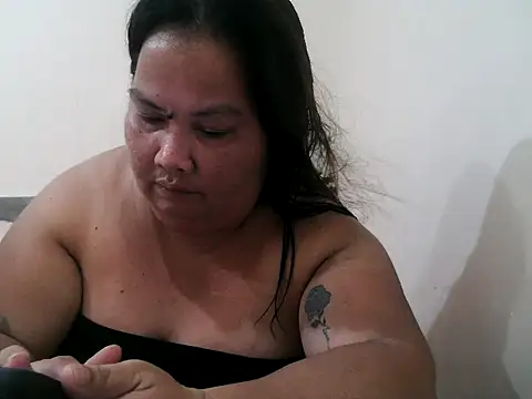 Snapshot of xxbigboootyxx chatting on May 28, 2026, 10:43 am xxbigboootyxx online show from May 28, 2026, 10:43 am